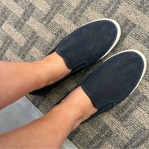 Sperry Top Sider Perforated Slip-On Sneakers 8.5 Navy Blue